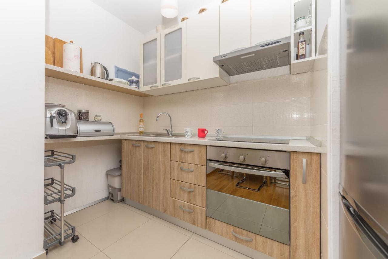 Apartamento Neno Makarska Exterior foto
