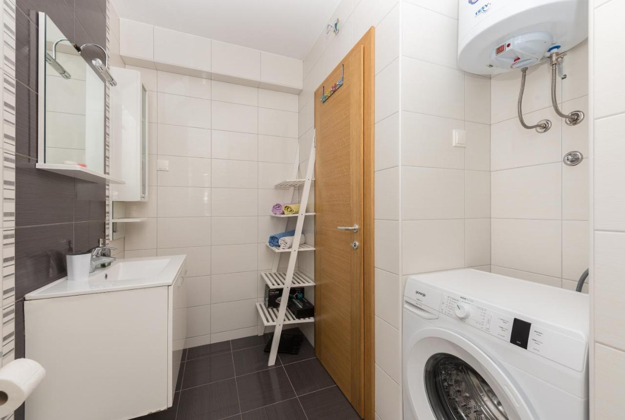 Apartamento Neno Makarska Exterior foto